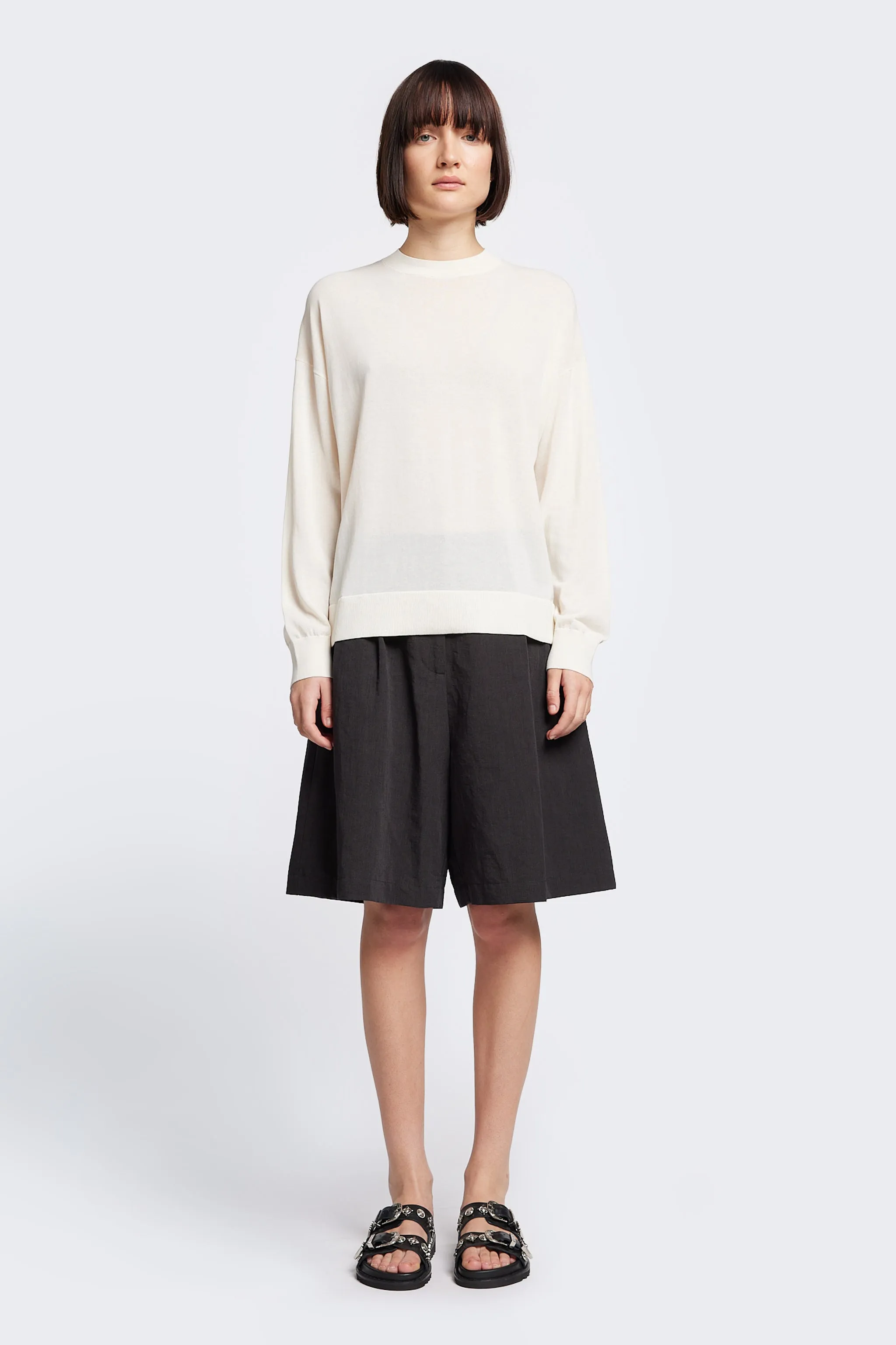 Depth Short Vintage Black