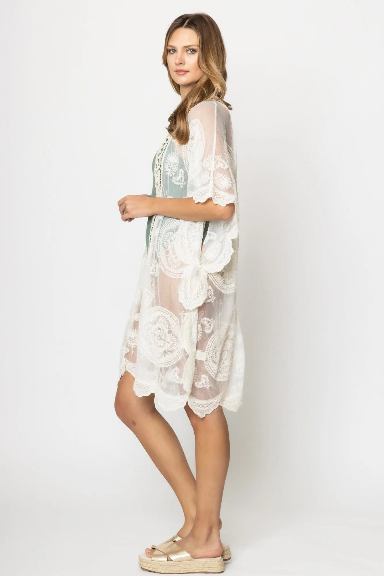 YLK310090 Makenzie Lace Kimono